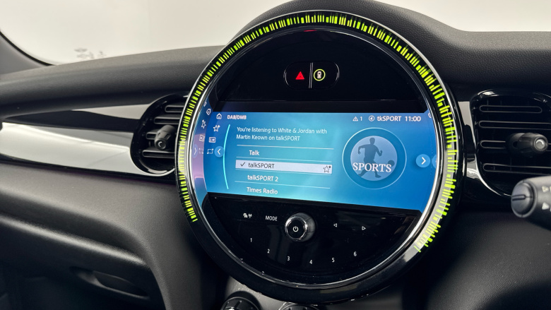 MINI Hatchback 1.5 Cooper Sport 3dr Auto Petrol Hatchback